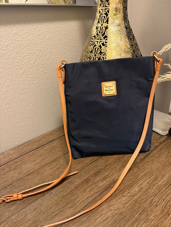 Dooney & Bourke Handbags - Dooney & Bourke Navy Crossbody with Tan Strap and Logo Plaque
